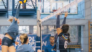 Branilke naslova sezono edine začele brez izgubljenega niza