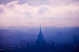 Kaj se dogaja v Rusiji? V Moskvi in Sankt Peterburgu tavajo v temi.