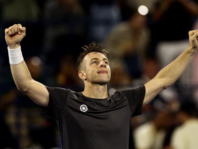 Griekspoor presenetil Rubljova za finale proti Medvedjevu