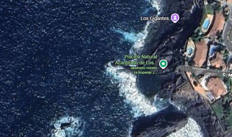 Tragedija na otoku. Val je odnesel kopalce na odprto morje.