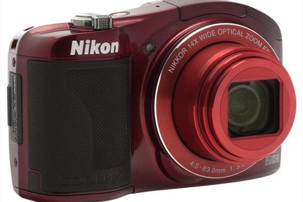 Ocenili smo: Nikon Coolpix L610