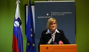 Radićeva: Agencija za upravljanje naložb ni neodvisna