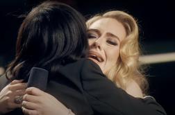 Adele zaradi presenečenja v jok #video