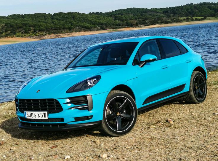 Macan in cayenne sta najbolje prodajana modela znamke. | Foto: Gašper Pirman