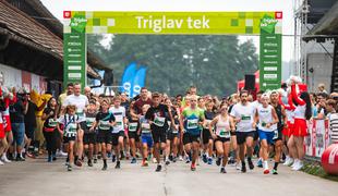 Triglav tek privabil več kot 1.800 obiskovalcev