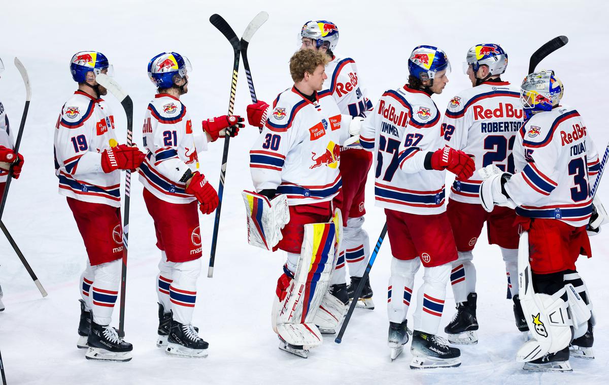 IceHL, Red Bull Salzburg | Prvak Salzburg je imel že v nedeljo možnost, da na stežaj odpre vrata finala, a je po podaljšku izgubil proti Bolzanu, proti kateremu vodi z 2:1 v seriji. | Foto Filip Barbalić