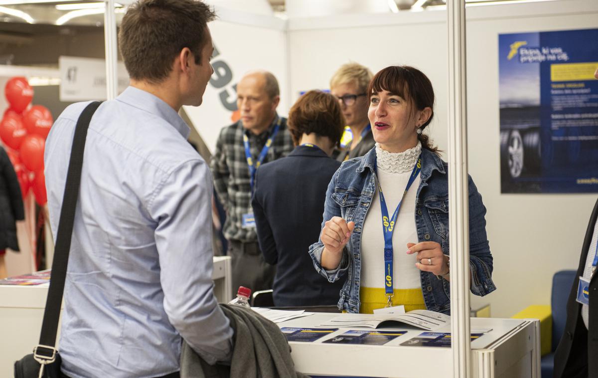 MojeDelo | Podjetja po svetu vse pogosteje iščejo ljudi, ki razumejo tehnologijo, a hkrati znajo sodelovati, voditi in motivirati, so ta teden opozorili na zaposlitvenem portalu MojeDelo. | Foto STA