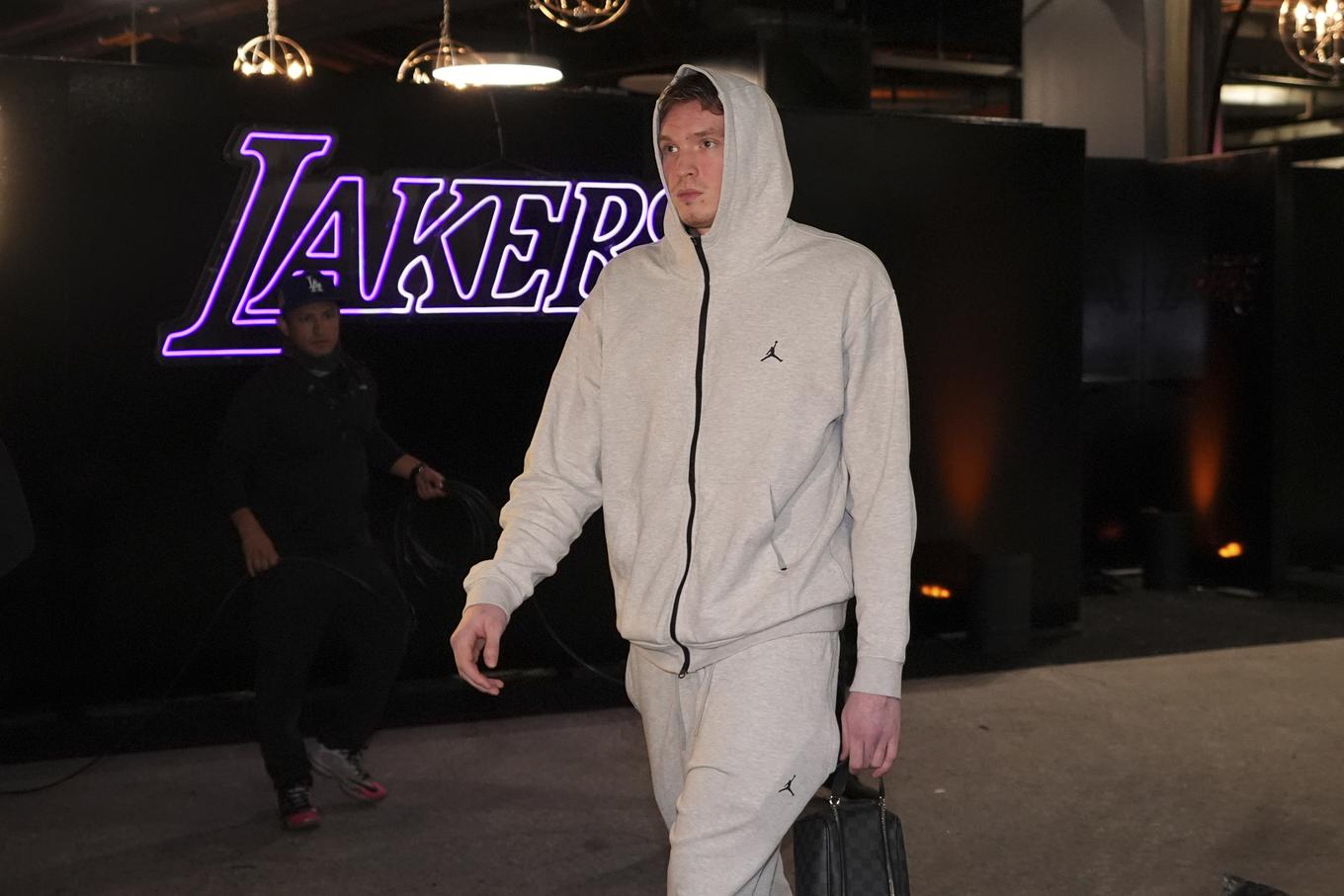 Lakersi so se odpovedali Daltonu Knechtu