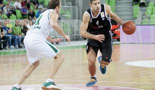 Partizan bo imel na treningu še enega košarkarja manj