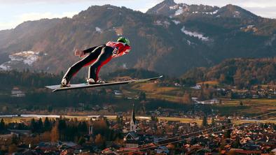 Tekmi v Oberstdorfu in Garmisch-Partenkirchnu nista ogroženi