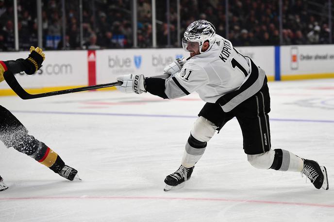 Anže Kopitar | Anže Kopitar je na večni lestvici podajalcev v franšizi LA Kings prehitel legendarnega Wayna Gretzkyja. | Foto Guliverimage