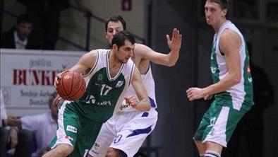 O finalistu bo odločala tretja tekma