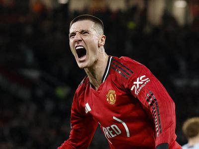 Veselje Benjamina Šeška, ki je že pri številki deset