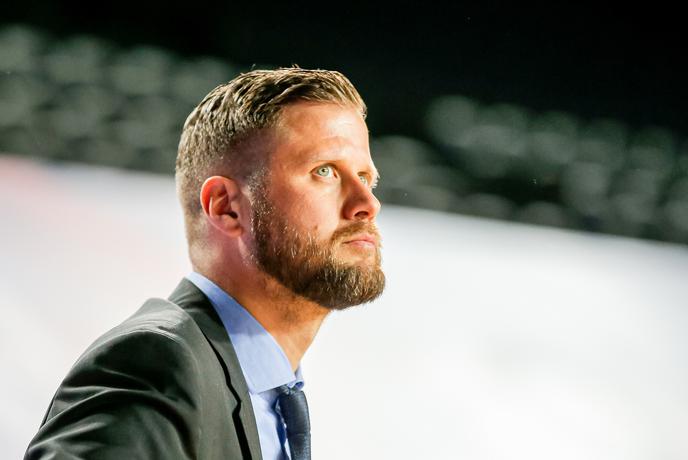 Že za uvod težek udarec za novega slovenskega selektorja Davida Gasparja