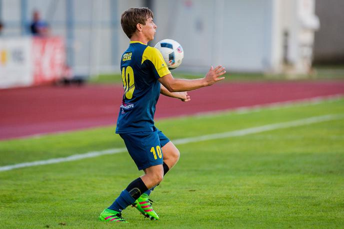 Luka Cerar Radomlje | Hrvat Marko Roginić je bil v prejšnji sezoni najboljši strelec druge lige, v tej sezoni pa je zadel v polno dvakrat. | Foto Žiga Zupan/Sportida