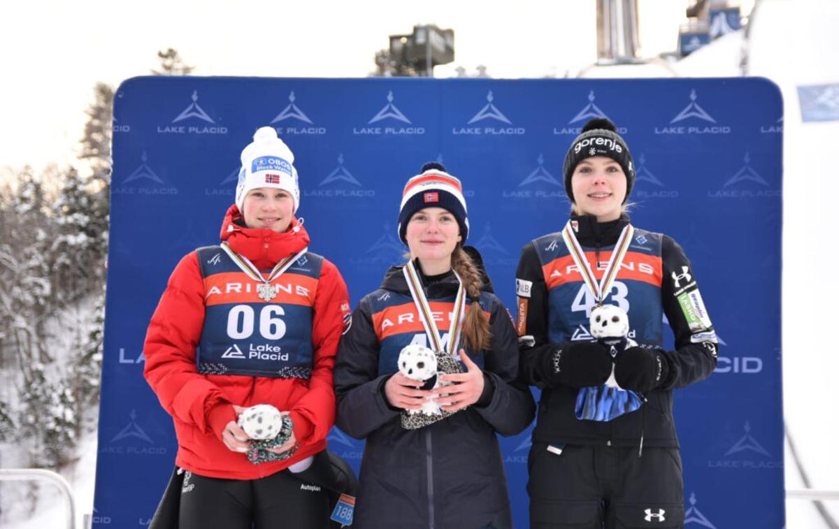 Taja Bodlaj, MSP Lake Placid | Norvežani so se veselili dveh kolajn, a tekma je imela grenak priokus, saj se je težje poškodovala Kjersti Graesli. Taja Bodlaj je ubranila bron iz Planice.,  | Foto SloSki