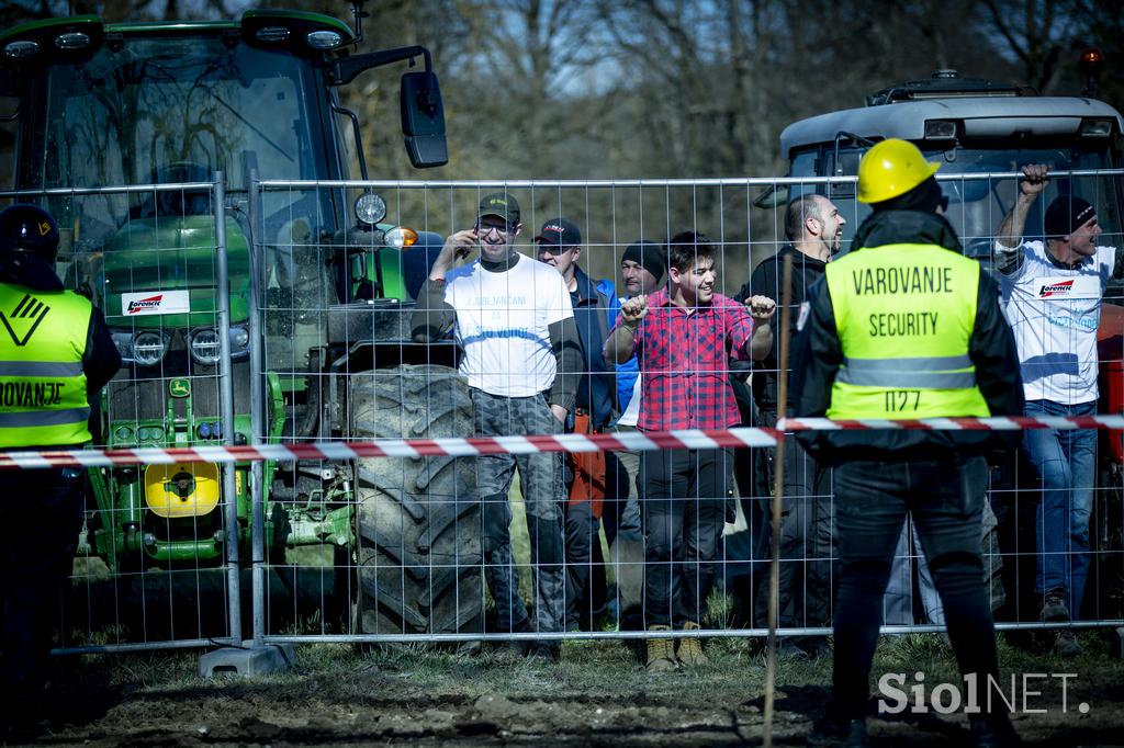 Gradnja nevarnega kanalizacijskega kanala C0