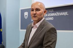 Minister Rončević: Vloga učitelja je premalo cenjena in spoštovana