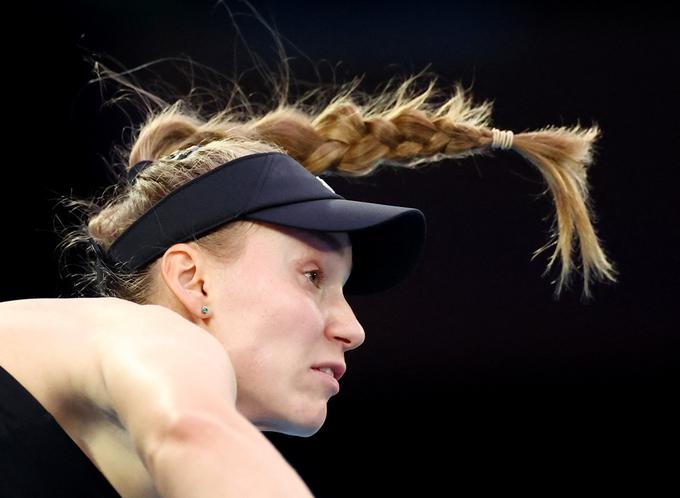 Jelena Ribakina je dobila prvi niz. | Foto: Reuters