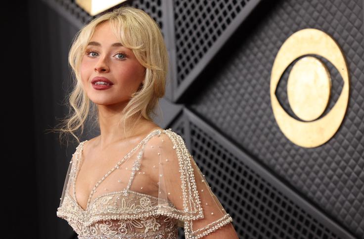 Sabrina Carpenter, ki je imela šest nominacij, je s podelitve odšla praznih rok. | Foto: Reuters