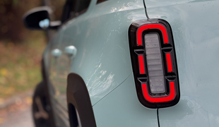 Renault 4 – je katrca zanj pravo ime, kaj zmore, koliko stane? To so odgovori. #foto