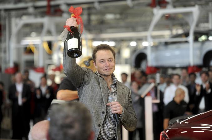 Elon Musk bi Teslo, ker jim je zmanjkovalo denarja, sredi leta 2013 skoraj prodal Googlu. | Foto: Reuters
