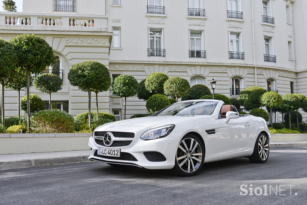 Mercedes SLC - prva vožnja prenovljenega roadsterja