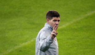 Gerrard: Preveč pritiska za zvezdnike