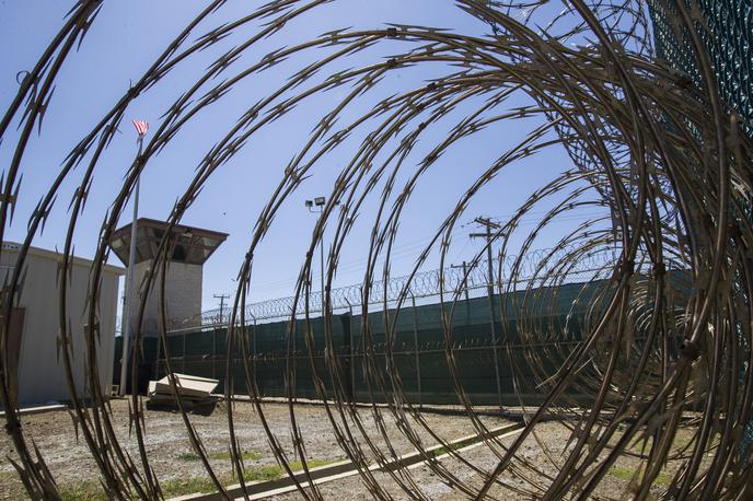 Guantanamo | ICE je poročal, da nima več na voljo prostorov za pridržanje nezakonitih priseljencev, saj je zasedenih vseh 47 tisoč postelj, ki so bile na voljo. | Foto Guliverimage