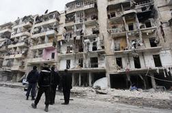 Napadi v Alepu zahtevali več kot sto življenj