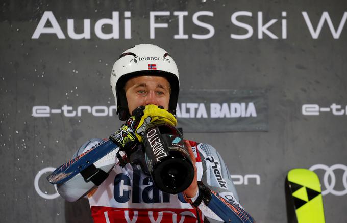 Norvežan Rasmus Windingstad je zmagovalec paralelnega veleslaloma za svetovni pokal v italijanski Alta Badii. | Foto: Reuters
