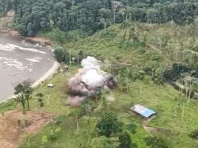 ZDA in Ekvador bombardirala tabor kolumbijske kriminalne združbe #video