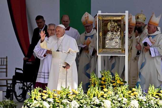 papež Frančišek, obisk, Madžarska | Foto: Reuters