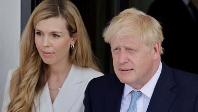 Bivši britanski premier Boris Johnson dobil devetega otroka