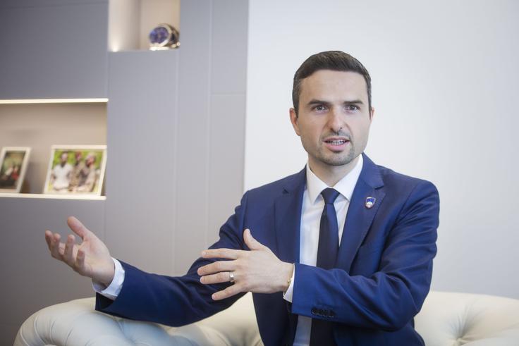 "Rusiji pošiljamo jasno sporočilo, da je ozemlje zavezništva nedotakljivo in smo ga pripravljeni enotno braniti." | Foto: Bojan Puhek