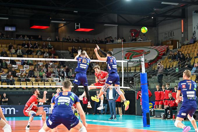 ACH Volley se iz lige prvakov selili v četrtfinale pokala Cev. | Foto: CEV