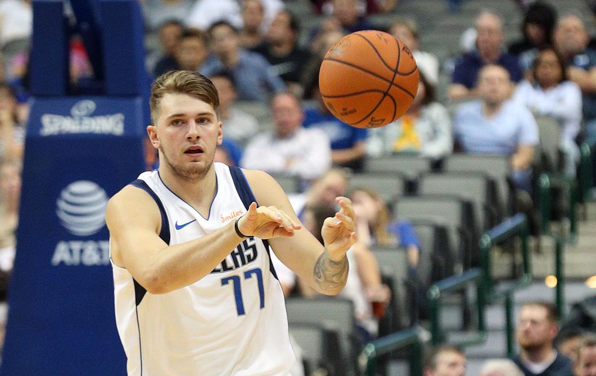 Luka Dončić | Luka Dončića bo danes čakal prvi pravi preizkus v NBA. | Foto Getty Images