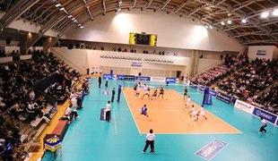 Blejci dotolkli Parižane, Rzeszow pa Turke