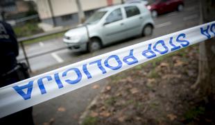 Oborožen rop na Dunajski cesti v Ljubljani, policisti roparja še iščejo