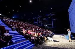 Dan_D 2026: strategije, ki v poplavi vsebin dejansko "ustavijo scroll"