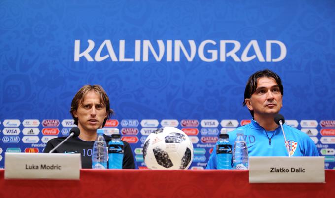 Luka Modrić in Zlatko Dalić sta v petek odgovarjala na vprašanja v Kaliningradu. | Foto: Reuters