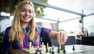 Laura Unuk zmagala tudi v drugem krogu šahovskega EP