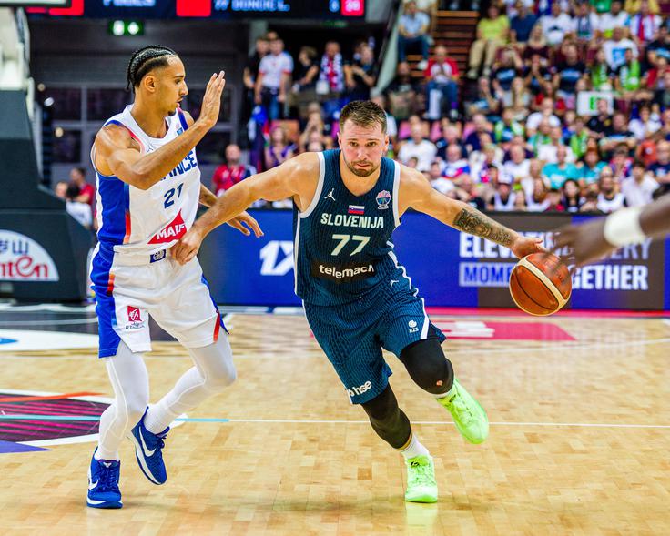 Slovenija je v skupini dvakrat izgubila in nato trikrat zmagala. | Foto: Guliverimage