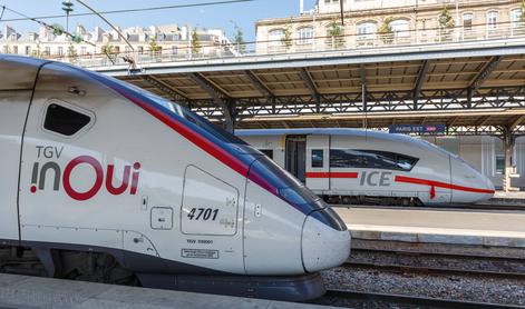 V Franciji omrežje hitrih vlakov TGV tarča požigov. Nocojšnja slovesnost ni ogrožena.