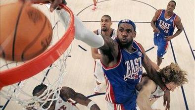 Triler pripadel vzhodu, MVP postal LeBron James