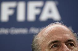 Fifa odgovarja: Blatter ni osumljen, Rusiji in Katarju ne bomo odvzeli SP