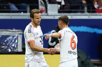 Bayern še naprej brez praske, Stuttgart skočil na četrto mesto