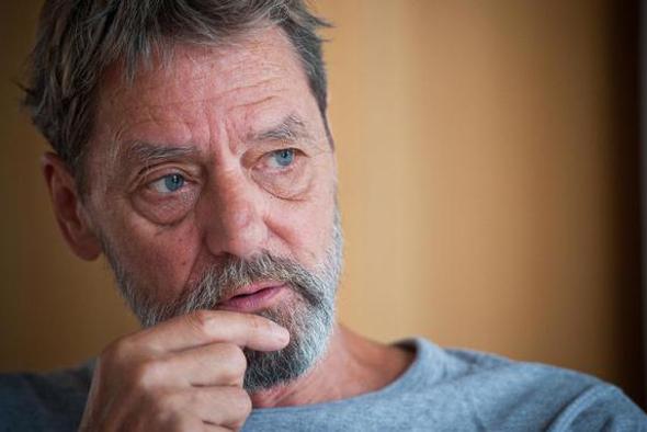 Umetnik Ulay je zmagal na sodišču proti nekdanji partnerici Marini Abramović