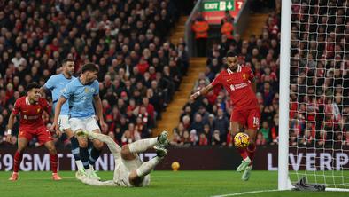 Liverpool velikemu tekmecu zadal četrti zaporedni poraz