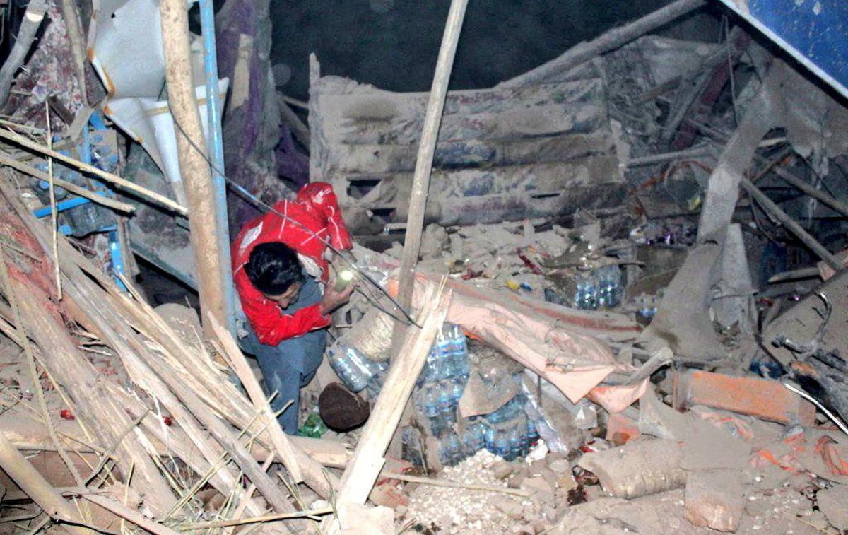 potres, Afganistan | Afganistan pogosto prizadenejo potresi, zlasti v gorovju Hindukuš, ki leži blizu stičišča evrazijske in indijske tektonske plošče. | Foto Reuters